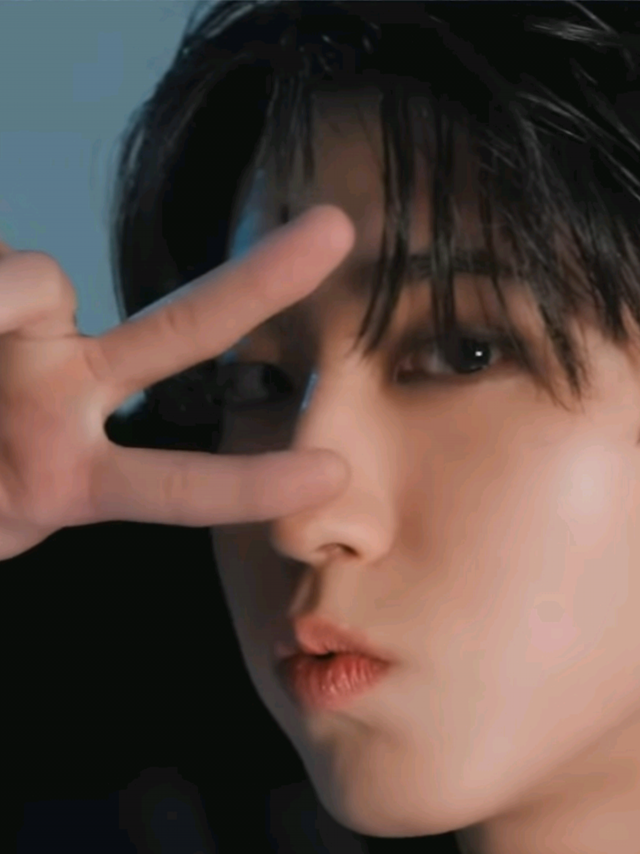 (cuenta dedicada a Han 💘🐿️) AMO LA TRANSICIÓN NO ME PREGUNTEN COMO RAYOS SE ME OCURRIÓ LA IDEA PERO DIOS MIO POR FAVOR NO LO DEJEN EN FLOP 🗣️🔥🔥🔥 Ahora, pasemos a los hashtags 🌷!! #noflopplease #hanjisung #hanbiased🐿️ #straykidshome💞🏡 #starlovehan 