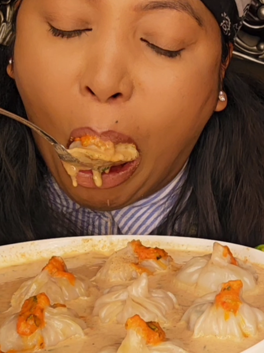#jholmomo #mukbang #spicyfood #homemadefood #nepalifamousfood 