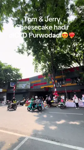 Monggo mampir,, diCFD Depan kayu manis sebrang hotel Griya laksana😍🙏🏻.#trending #tomandjerry #beranda #purwodadi #purwodadi24jam 