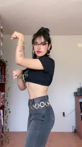 Yeah @KATSEYE #fyp #viral #milkshake #dojacat #dance 