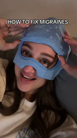 This migraine relief cap is 10/10, the coldness plus the pressure = instant relief #migrainerelief #migrainecap #headacherelief #migrainerelieftok 