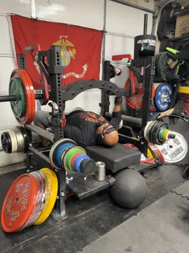 😤#jarhead #hansu #benchpress 