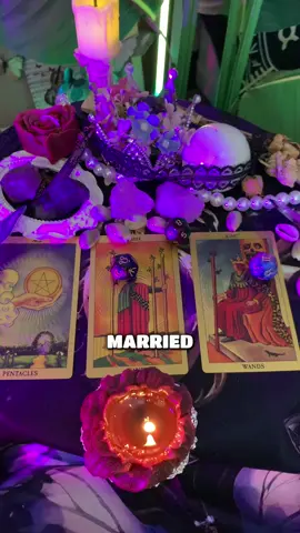 #tarotreadinglove #tarotreading #tarot #tarotreader #tarotcards 