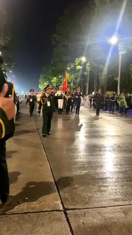Khối QĐ Trung Quốc, các thím có thấy mã nào quen không?  #A80 #PLA #China