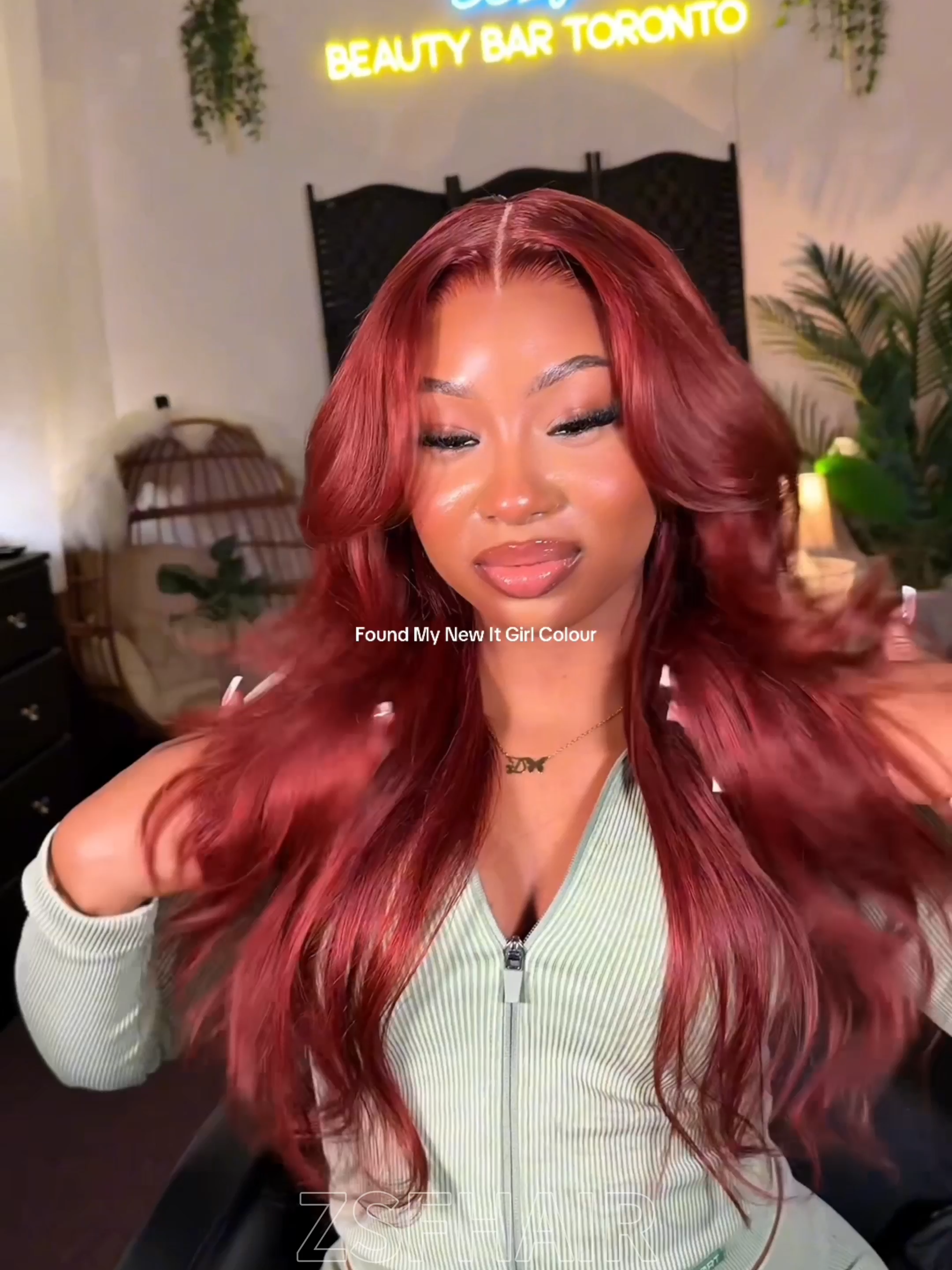 Got ur back to school hair here 💕🛒🛍️ ✨13*4 HD Auburn Brown 33# 24 📩𝐂𝐨𝐦𝐦𝐞𝐧𝐭 “𝐥𝐢𝐧𝐤” 𝐭𝐨 𝐠𝐞𝐭 𝐭𝐡𝐞 𝐬𝐚𝐦𝐞 𝐡𝐚𝐢𝐫 𝐥𝐢𝐧𝐤 📦Product ID: 279 🎥@bonitadesire #blackgirlhairstyles #hairinstall #naturalhair #blackgirlhair #hdlacewig #brownhair #zsfhair #zsf #zsfhairwig #auburn #auburnbrown