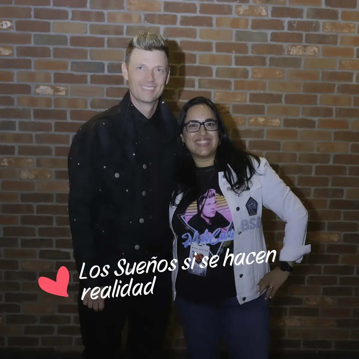 A veces parecen imposibles… pero cuando tu propósito es más grande que las barreras, ¡todo se logra! 💪💖 👉 En menos de una semana conocí a Nick Carter 🥹 @nickcarter 👉 Entre julio y agosto fui a 5 conciertos de los Backstreet Boys 🎤🔥 @backstreetboys 👉 Y lo más hermoso: una comunidad de latinas unidas por la misma pasión ✨ 🙏 Gracias de corazón a todas las chicas que me reconocieron en el concierto, me saludaron y me dieron tanto cariño. 💖 Ese apoyo significa el mundo para mí. Porque sí: los sueños se cumplen 🌈💫 #BackstreetBoys #BSBEnLaSphere #SueñosCumplidos #FanLife #LatinasUnidas
