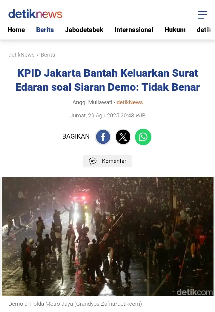 #info #beritaterkini #1312  KOMDIGI ( KEMENTERIAN KOMUNIKASI DIGITAL ) Jakarta - Beredar surat Komisi Penyiaran Indonesia Daerah (KPID) Jakarta berisi imbauan kepada media terkait siaran aksi demo. KPID Jakarta menegaskan surat tersebut tidak benar. Dilihat detikcom, Jumat (29/8/2025), surat itu berisikan permintaan KPID kepada lembaga penyiaran untuk tidak menayangkan siaran atau liputan aksi unjuk rasa yang bermuatan kekerasan secara berlebihan. Selain itu, KPID juga meminta untuk tidak menayangkan siaran atau liputan yang bernuansa provokatif, eksploitatif dan eskalatif kemarahan masyarakat. #acab #indonesiagelap 