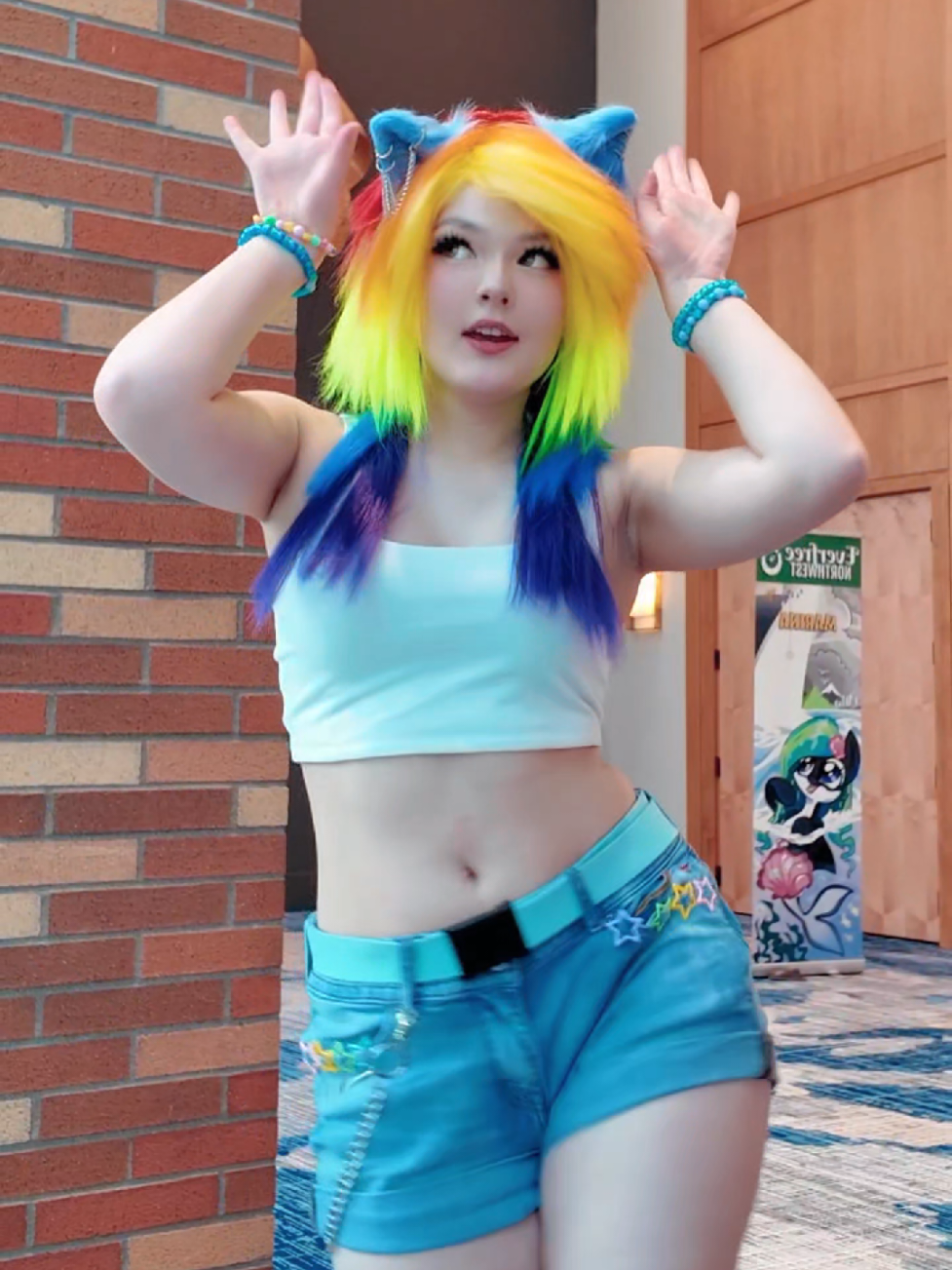 🩵🩵🩵 #rainbowdashcosplay #mlpcosplay #mylittleponycosplay #efnw #efnw2025 