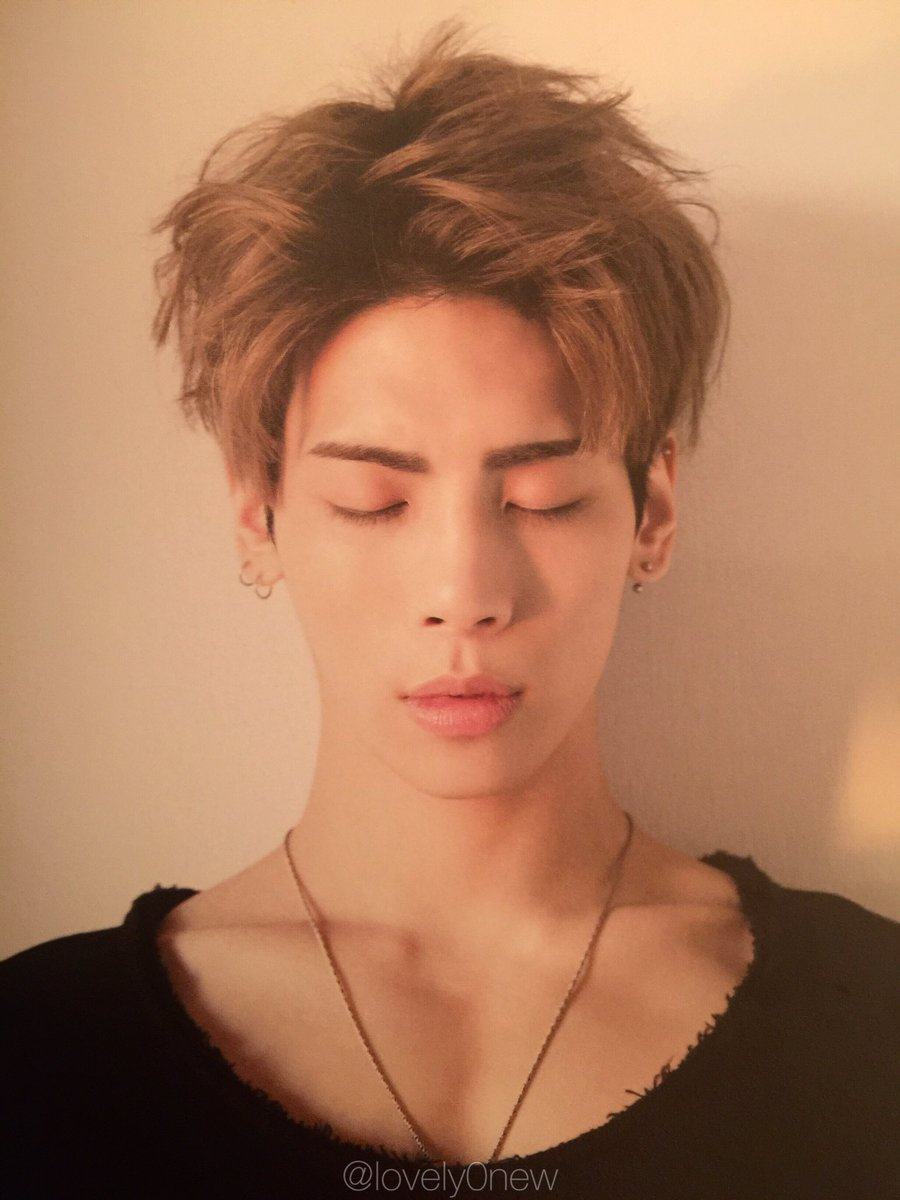 don't sell or whatever that means . . . #jonghyun #jonghyunshinee #kimjonghyun #jonghyunedit #shinee #shineeedit