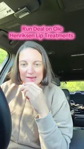 Run to stock up on the @Olehenriksen peptide lip treatments #olehenriksen #olehenriksenliptreatment #peptideliptreatment #liptreatment #tiktokshoplabordaysale 