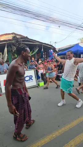 If you want smoke with Karmonic you gotta come prepared 😂🔥! #foryoupage #africa #costarica #afrodance #fyp 