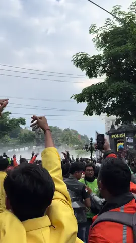 demo semarang ✊ #demo #semarangtiktok  #rakyatbersuara #semarangorasepele 