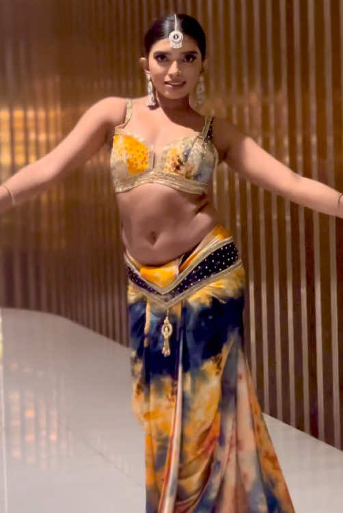 Tell something about Her beautiful dance 💖💃🏼💐 #crush #dance #foryou #viral #creatorsearchinsights 