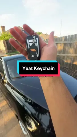 Yeat got that doe!!! #yeat #yeattok #keychain #accessories #keychainaccessories 