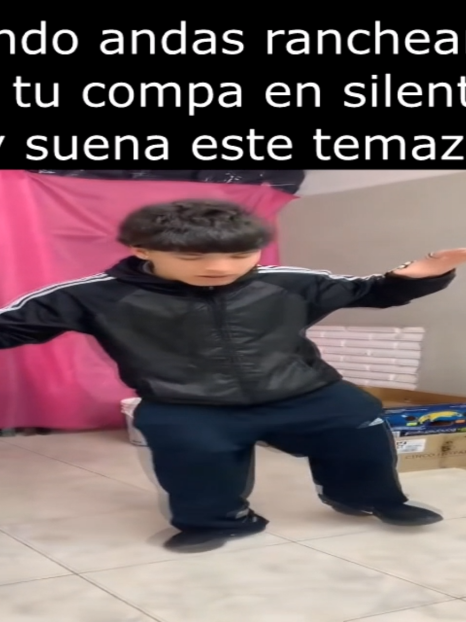 cuando andas rancheando en silencio gil #paratiiiiiiiiiiiiiiiiiiiiiiiiiiiiiii #meme #tiktok #fyp cuenta del bailarin: @elsebass22