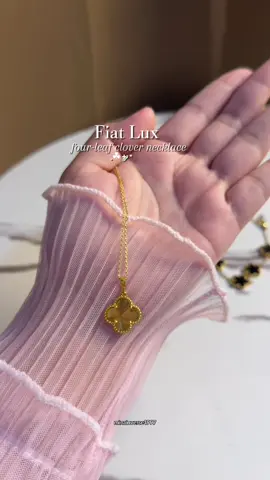 100+ lang to 😍💕 this is so pretty! 🤩  #necklace #fourleafclover #fourleafclovernecklace #tiktokfinds 