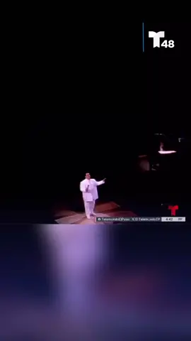 ♥️ El Divo de Juárez es recordado por toda la frontera. Noticias Telemundo 48 realizó un recorrido por la que era su casa en la frontera para platicar con uno de los hijos de Juan Gabriel. #NoticiasTelemundo48Ep #JuanGabriel #Juanga #jrz #juarez #frontera 