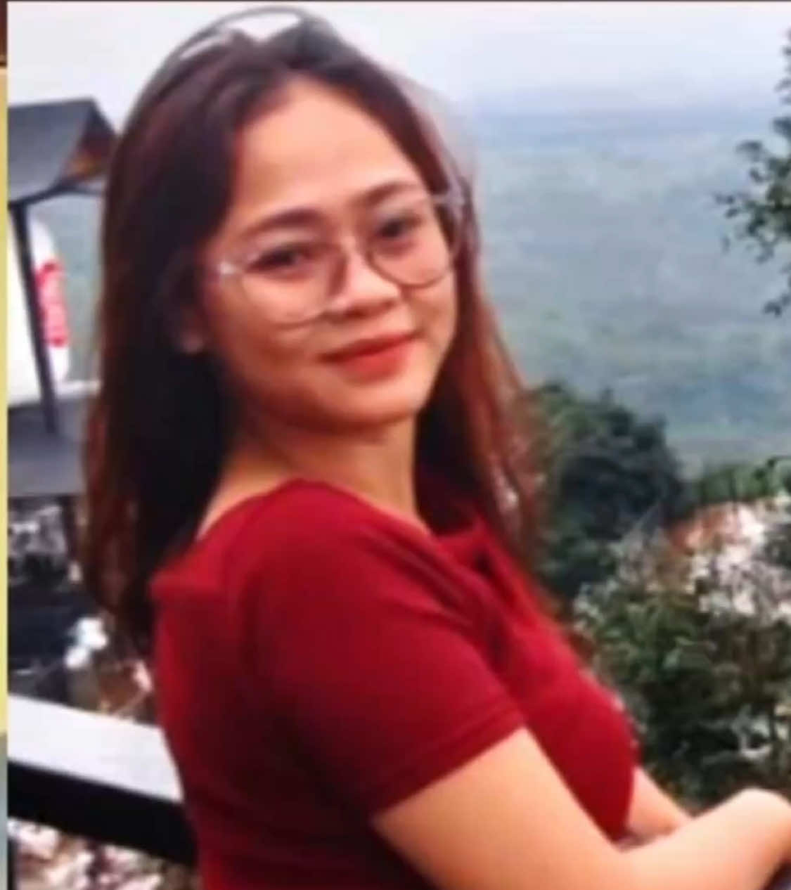 Hanya satu yang tak mungkin kembali, Putri Apriyani🥀💐🕊️ Nenek Putri Apriyani mengatakan 
