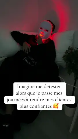 🤭🤭 #redlighttherapy #SelfCare #esthetician #estheticianlife #fyp 