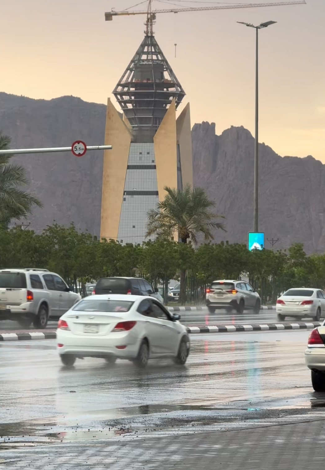 29 أغسطس 🌧️🤍 #fyppppppppppppppppppppppp #حايل #مطر  