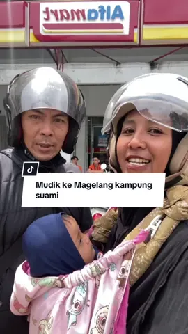 Perjalanan kemarin sebenere di mulai dari Rumah Bumiayu tapi lupa ke record  karena perjalanan pertama bawa bayi 8 bln dan itu naik motor ,jangan di hujat ya ini urgent tanpa persiapan krn ada keperluan mendadak, alhamdulillah anak bayi sehat terpantau anteng selama di perjalanan setiap 2 jam sekali berhenti istirahat ,bayi waktu makan jg terjadwal ,ngemil ,minum ,ngasi jadi aman sampai tujuan walaupun hujan mulai banjarnegara,wonosobo sampai magelang mlh terang benerang😂mana ada demo ojol pula di alun alun magelang nya🫣🥹terimakasih kerjasamanya paksu mau gantian mongmong dek Ara jadi perjalanan lancar dan menyenangkan 😍kakak Adiba dan Camila ditinggal di rumah krn sekolah, cuman sebentar di magelang besuk pagi sdh plg bumiayu lagi,mau nyekar ke almh ibu mertua dan ada kepentingan sedikit 🥰#perjalanan #mudik #dadakan #magelang #rumahsuamidikampung 