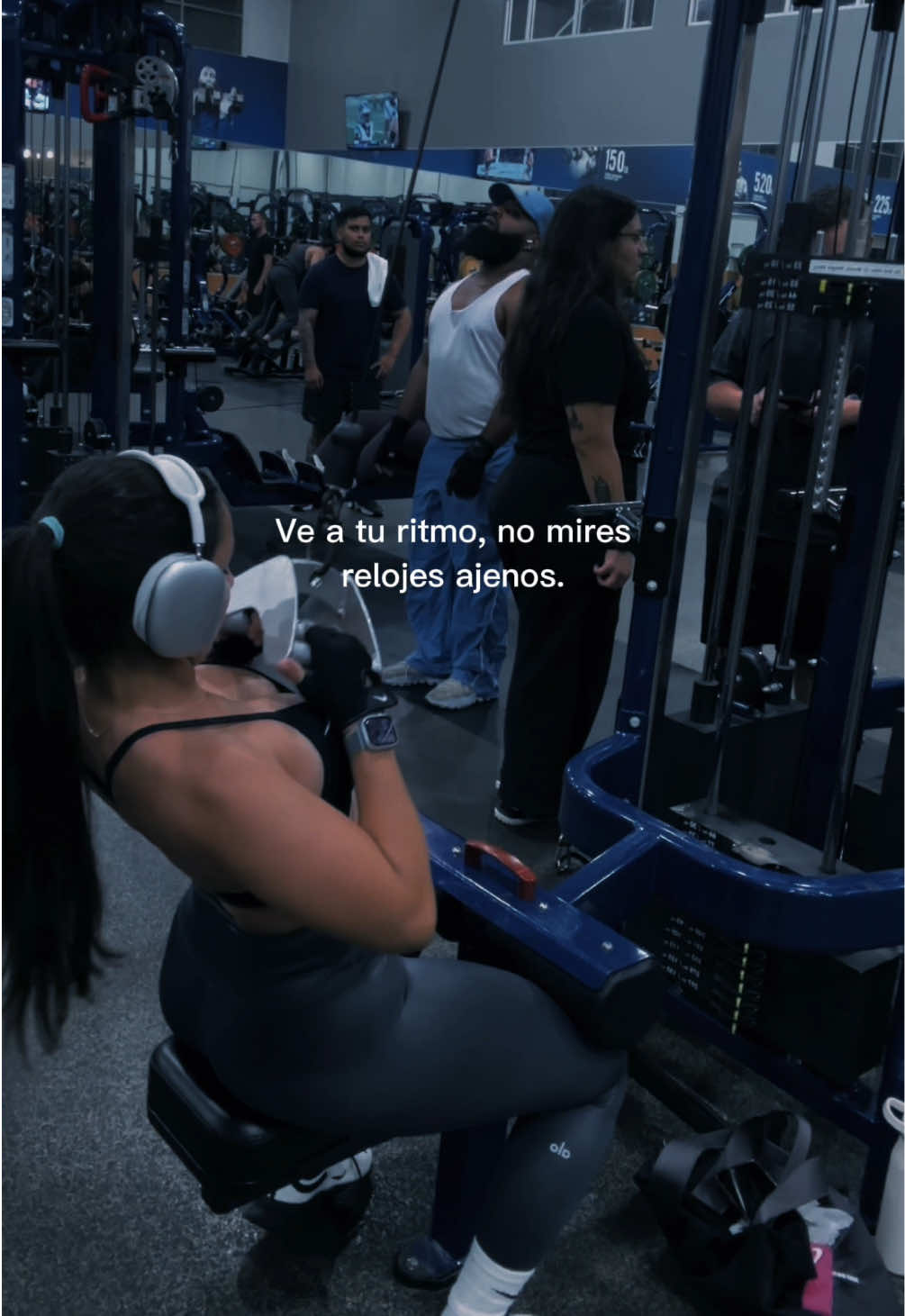 A mi ritmo 🫡 #motivacional #viraltiktok #Fitness #upperbody 