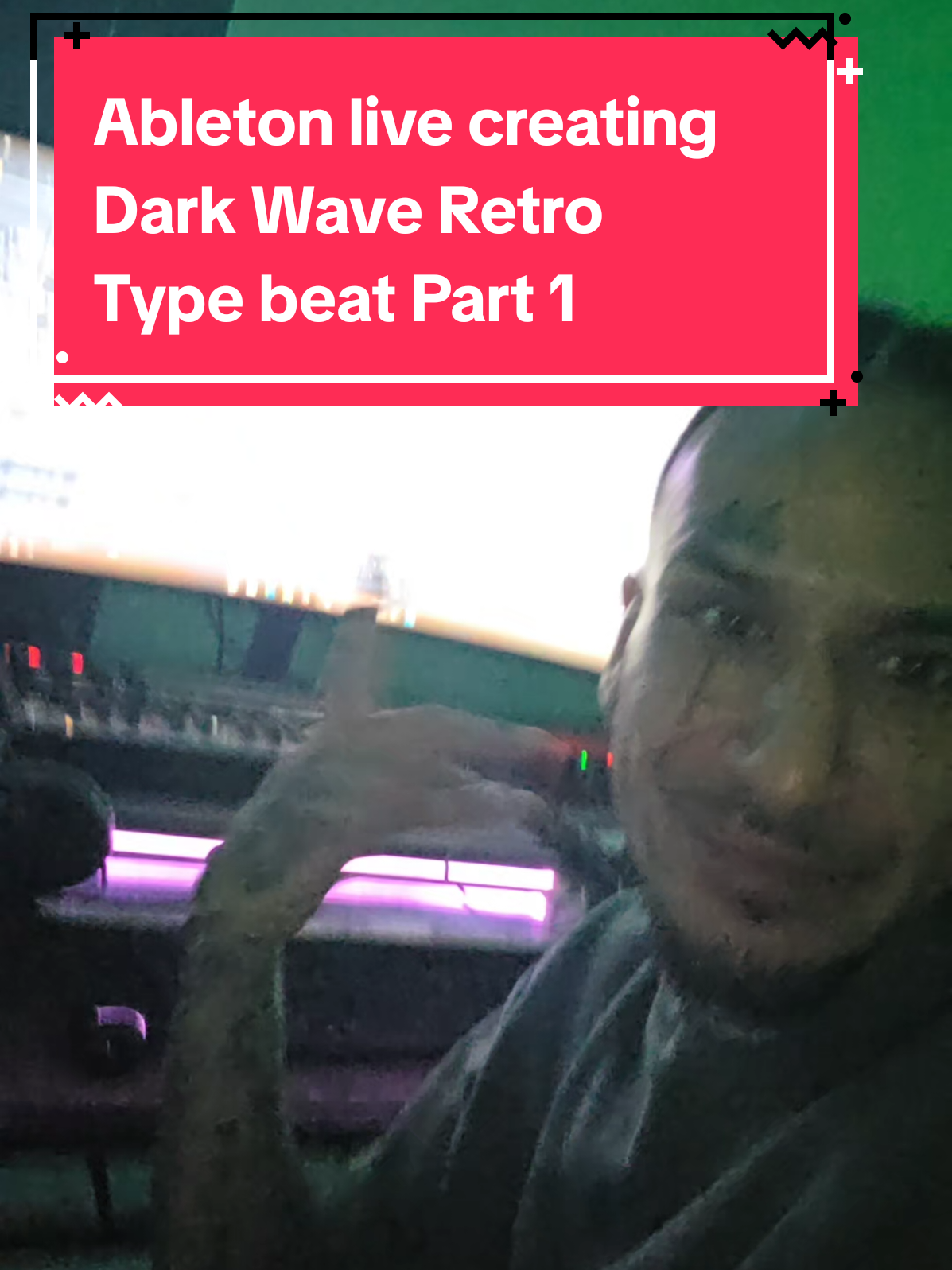 Creating darkwave Retro beat on ableton live with ultimo music production how to solo track on ableton live and listening to drum patterns  #ableton #musicproducer #beats #musictok #fyp