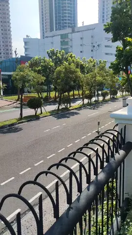 Pasca Demo TNI melakukan sweeping keamanan di daerah Puri, Jak-Bar  #pascademo  #TNI  #trending 