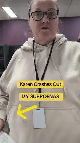 Refused service by government worker. Karen has a melt down.  Karen can't handle the pressure.  Karen is wild.#northbay #policeaccountability #policeoftiktok #cop #police 