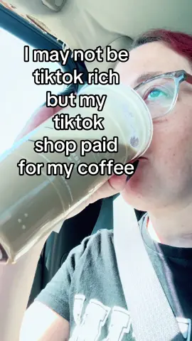 Gotta get all that foam off the lid! #tiktokshop #tiktokshopaffiliate #affiliate #coffee #shopaffiliate 