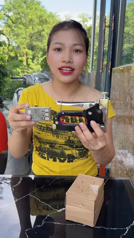 Máy bắn đinh ghim cầm tay #xuhuong #lylanhloi #maybanghimcamtay #maybanghim 