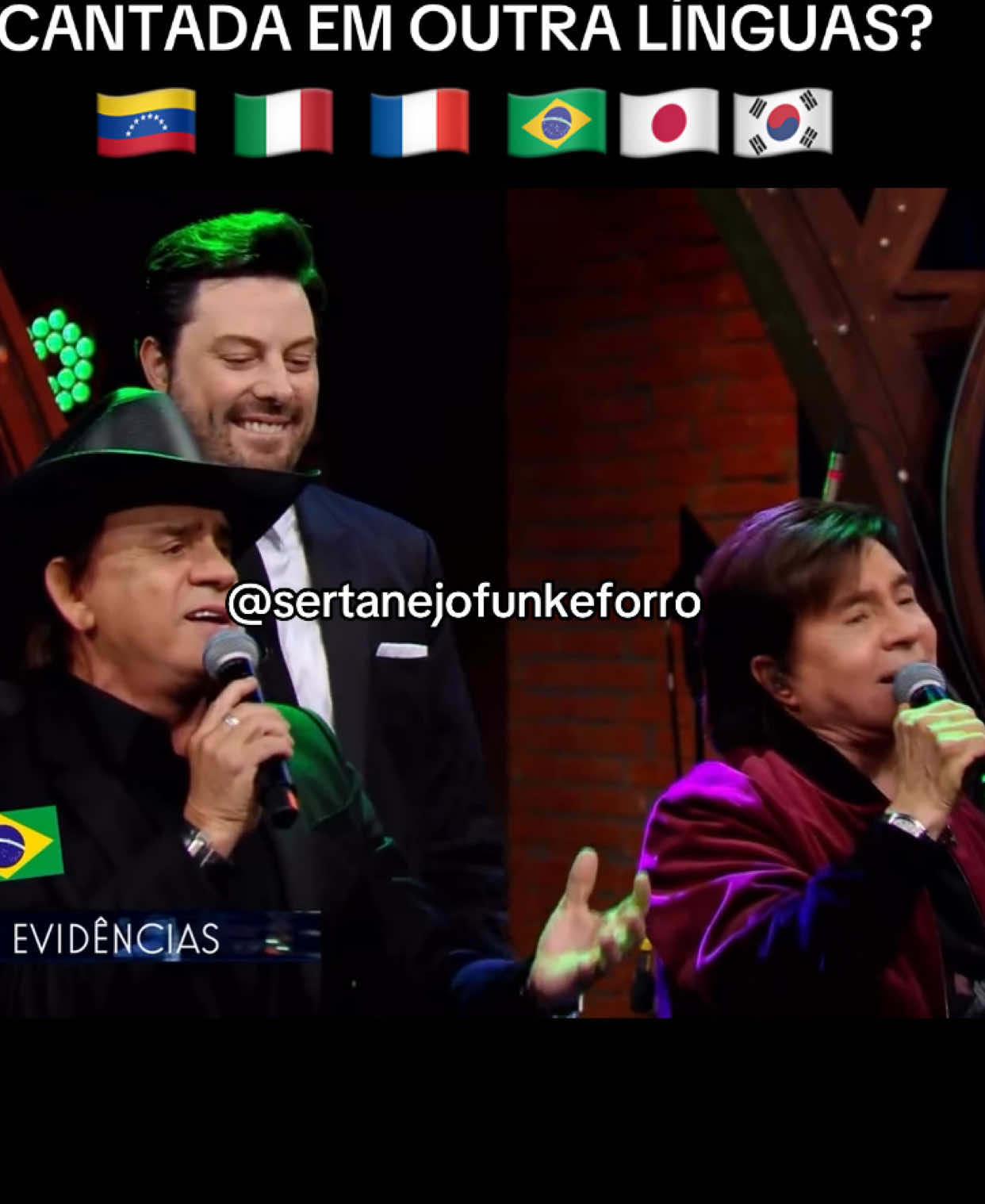 😍 @danilogentili no programa The Noite fez uma linda homenagem ao @Chitãozinho & Xororó de arrepiar. Gostou? Evidências cantada em várias línguas. #sertanejofunkeforró #danilogentili #chitaozinhoexororo #sertanejo #sertanejoraiz 