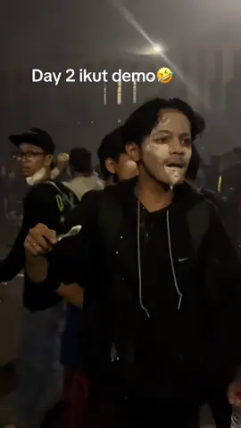 Yg penting gosok gigi dulu #democore #demojakarta #demodpr #fyppppppppppppppppppppppp 