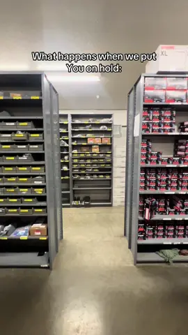 Please dont show our manager #fyp #partscounter #parts #partsguy #partsguyscantdotheirjob 