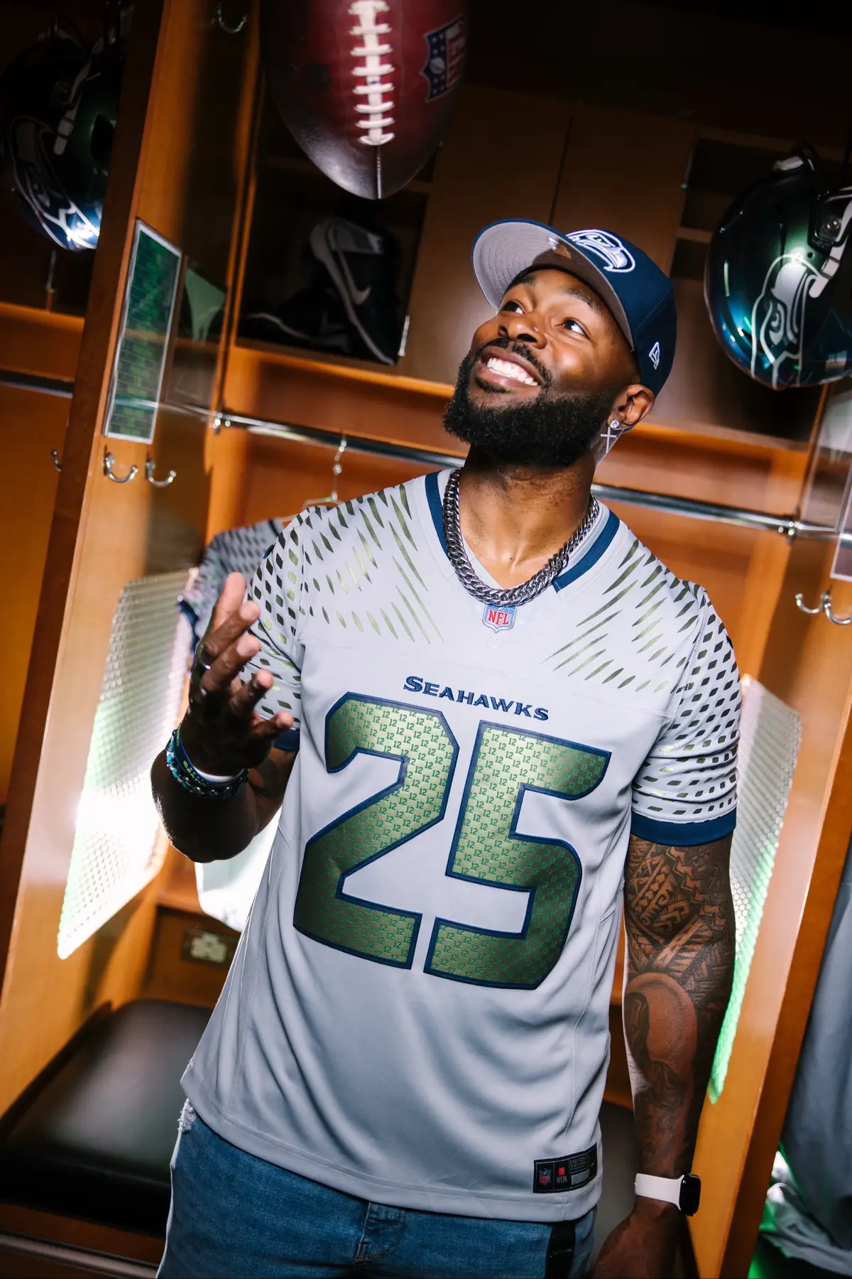 Wait til you see these in person 😮‍💨🧊 @Seattle Seahawks  Locked in. Rivalry ready. 💚💙 #gohawks  This shoot was 🔥#seahawks #nfl #rivalryjerseys #nike  📸 @saskia_potter