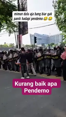 #polisi juga #manusia....? #demo 