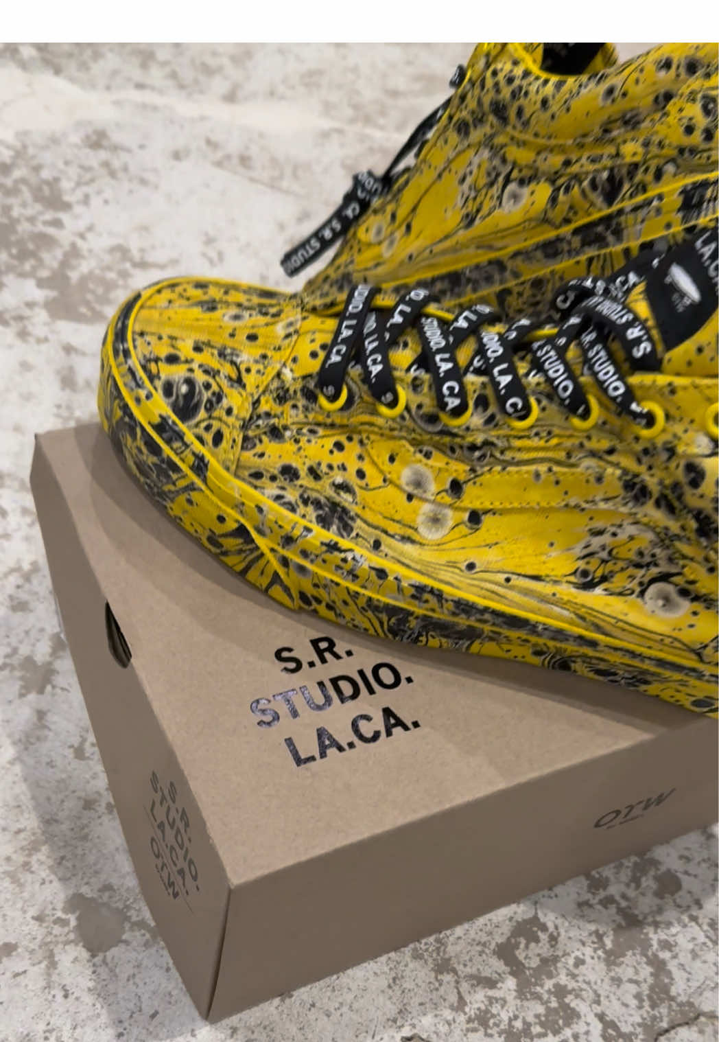 Vans S.R. STUDIO. LA. CA. x Old Skool 36 Vibram ‘ Cyber Yellow Marbled ‘ OTW Shoe Off The Wall Sneaker Skate Footwear Skateboarding Sneakerheads Skateboard Skater Skaters #shoes #sneakers #sneakerhead #fashion #streetwear 