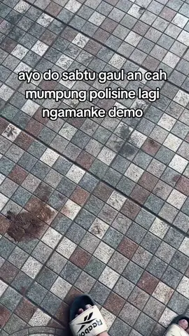 ayo cah wayahe ki#fyp #xzybca #demo #icikiwir #lewatberanda 