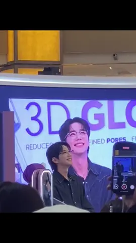 HES REALLLL OMG LEE JUNYOUNG YOURE SO HANDSOME😭😭😭😭 #leejunyoung #이준영 #actor #fypシ゚ 