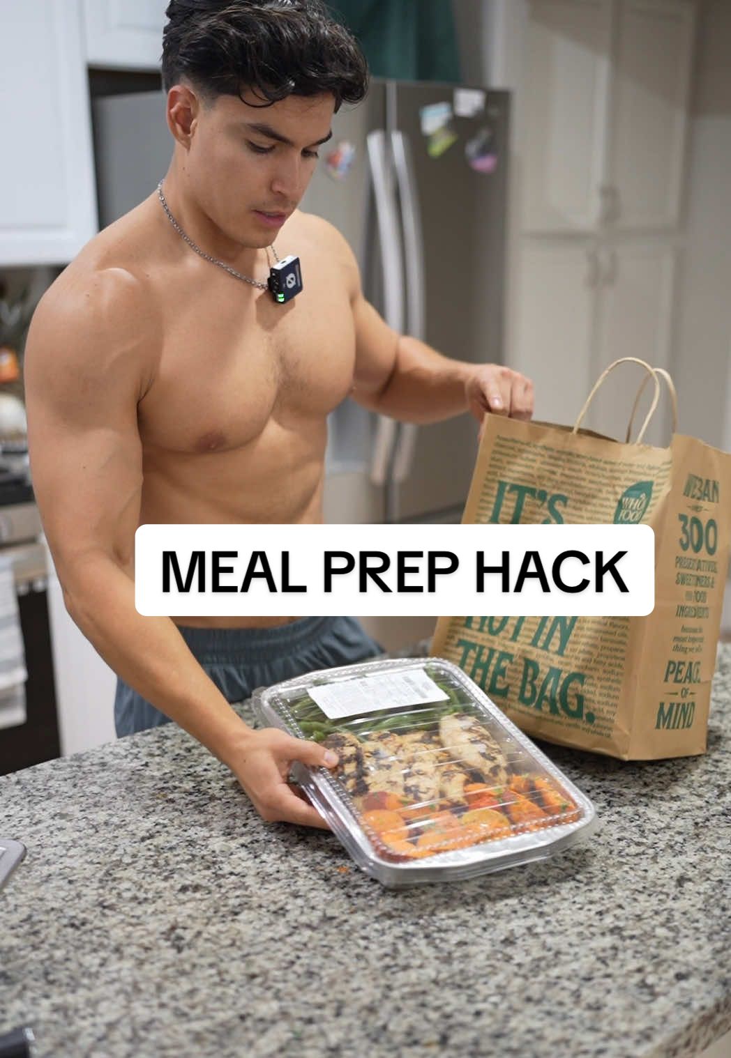 A little meal prep hack on the days you don’t feel like cooking/meal prepping that helps you stay on track with your fitness goals let’s get it 