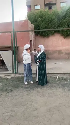 ملك عملت مفاجاة للكابتن في النادي☺