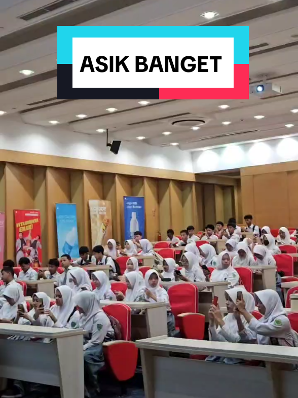 asik banget #smapgricicurug   bersama @pocariid belajar bareng ❤️