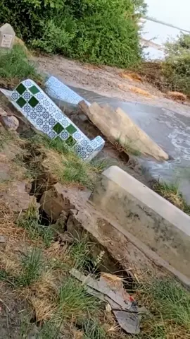 very high flood 😭
