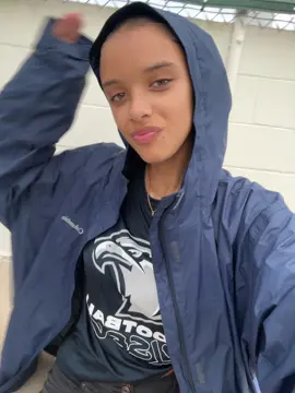 ✅
