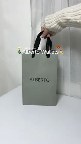 2 days left before ber months 🎄🎅(bought these wallets at an affordable price!!) @ALBERTO PH  #fyp #albertoph #alberto #holiday #virall 