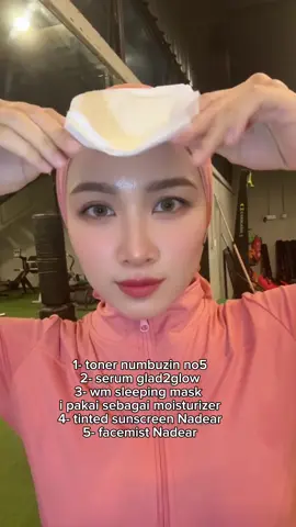 The glow cannot be wiped off or is not sticky at all. Real deep glow 🙌🏻☺️ #skincare #kbeauty #glowingskin 