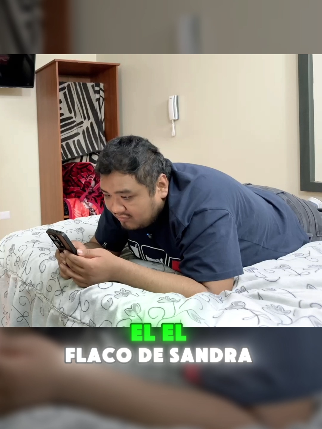 Sandraskins : Smash el flaco de Sandra 🙃​ #sandraskins #smashdota #clips #kick #peru🇵🇪 #smashkins #streamer #paratii #fypp