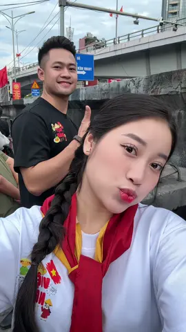 Lần đầu tiên tận mắt chứng kiến, mãn nhãn quá tổ quốc ơiii 🇻🇳@Chú Tư #thanhhuyenboutique #xuhuong #chútưbn 