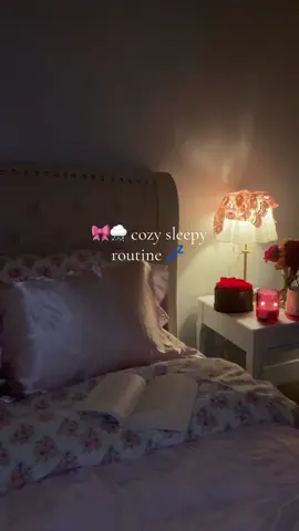 Winding down with a warm shower, cozy clothes, tea, and a good book 📖 🌨️💕 what’s your favorite bedtime routine? . . . . . #fyp #nighttimeroutine #cozytok #girlytok #shabbychic 