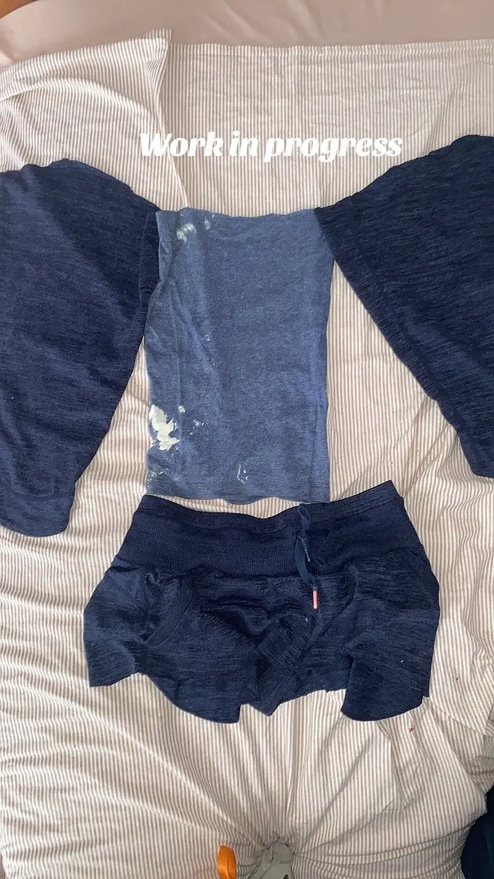 DIY cute sports outfit made from sweatpants my family didn’t want  #fyp #DIY #foryou #craft #fypシ #artist #foryoupage #sewing 